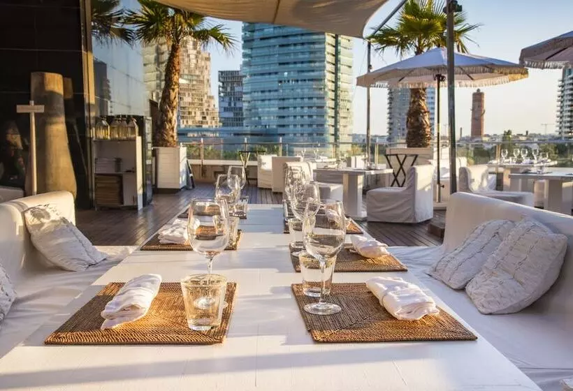 Fotos del hotel Hilton Diagonal Mar Barcelona:  8