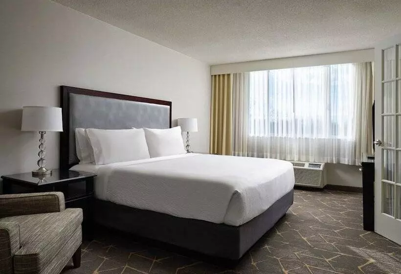 Fotos del hotel Holiday Inn & Suites Boston Peabody, An Ihg:  20