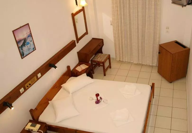 Fotos del hotel Levante Beach:  8