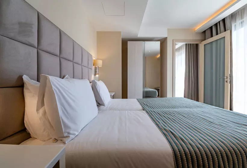 Fotos del hotel Maritim Antonine Hotel & Spa:  16