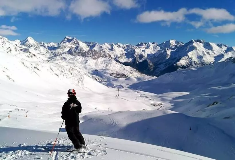 Fotos del hotel Valle De Izas:  5