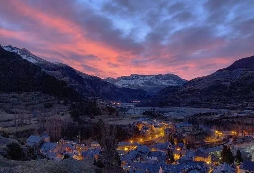 Fotos del hotel Valle De Izas:  12