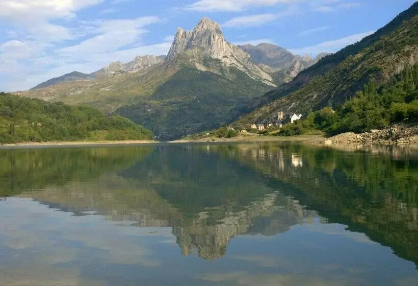 Fotos del hotel Valle De Izas:  18