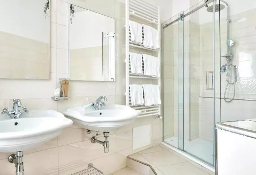 Fotos del hotel Villa Royal:  5