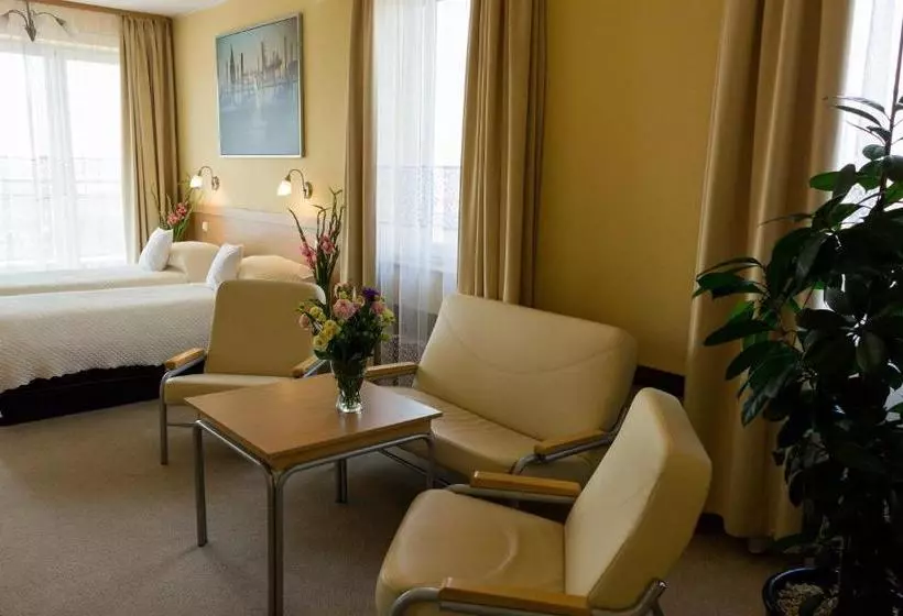 Fotos del hotel Wm Hotel System Sp. Z O.o:  9