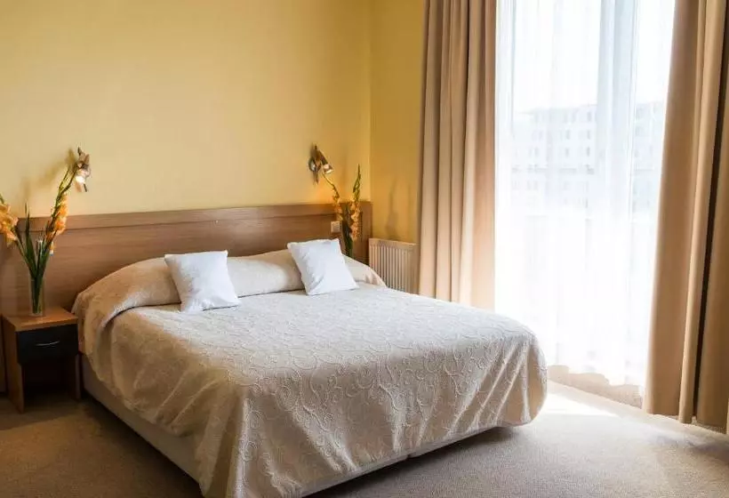 Fotos del hotel Wm Hotel System Sp. Z O.o:  11