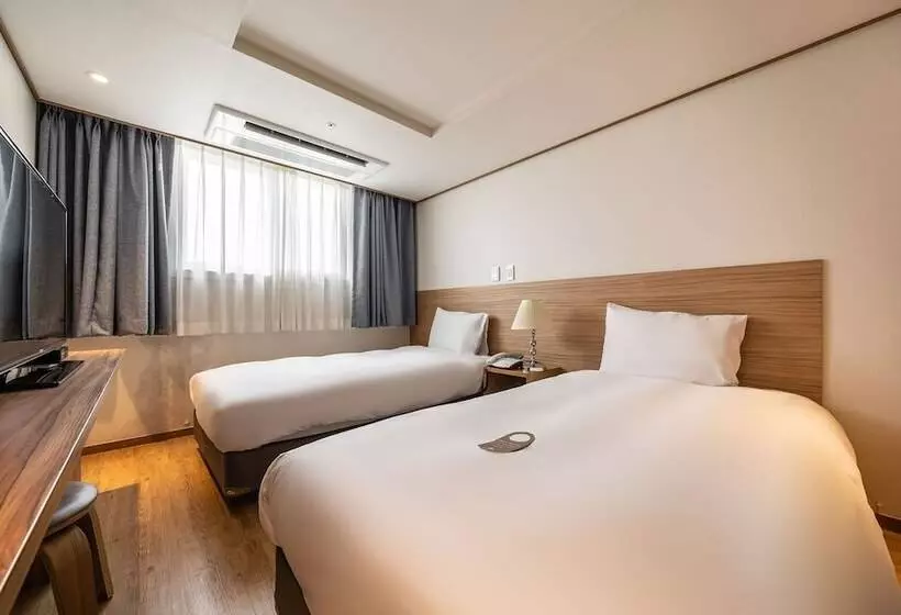Fotos del hotel Rest Seogwipo:  2