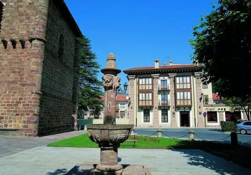Fotos del hotel Palacio Azcárate:  12