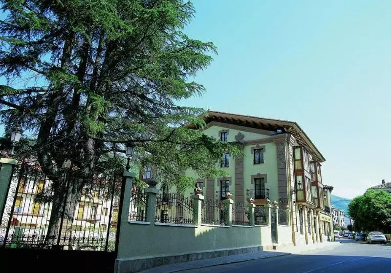 Fotos del hotel Palacio Azcárate:  9