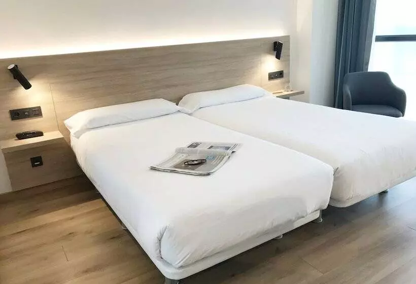 Fotos del hotel Príncipe De Asturias:  8