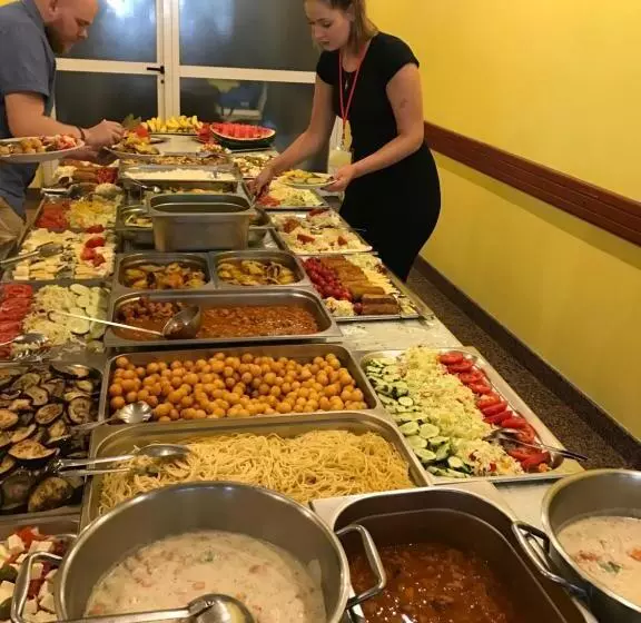 Fotos del hotel Saraj:  4