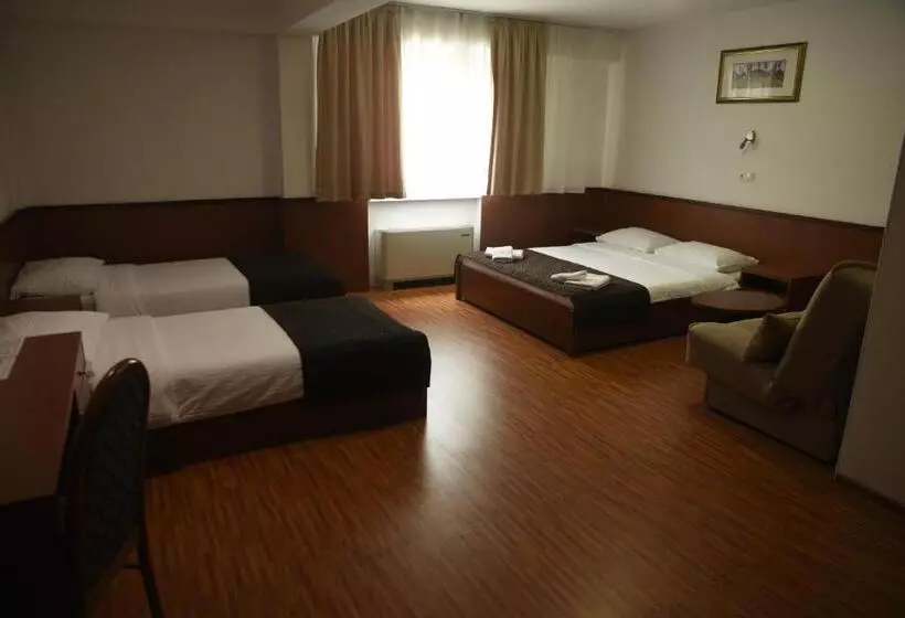 Fotos del hotel Saraj:  13