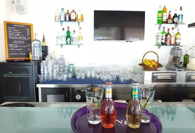 Fotos del hotel Le Mariana:  13