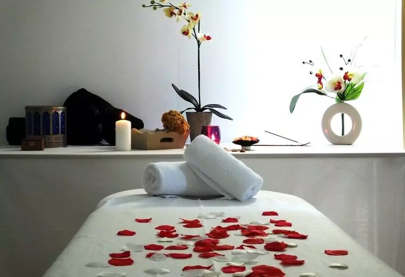 Fotos del hotel Le Mariana:  3