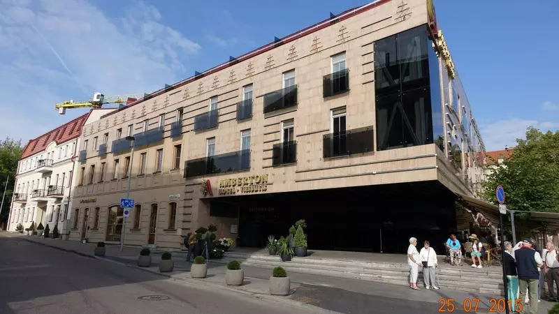 Amberton Cathedral Square  Vilnius