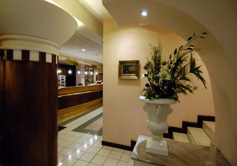 Fotos del hotel Corvin Hotel Budapest Sissi Wing:  12