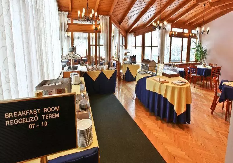 Fotos del hotel Corvin Hotel Budapest Sissi Wing:  13