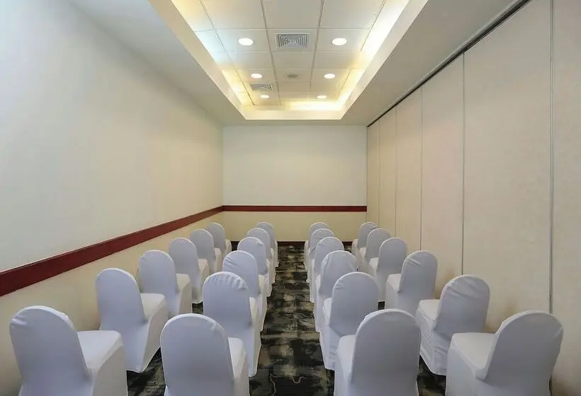 Fotos del hotel Quality Hotel Real Aeropuerto Santo Domingo:  25