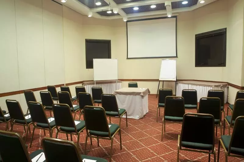 Fotos del hotel Golden Tower Pinheiros By Fênix Hotéis:  5