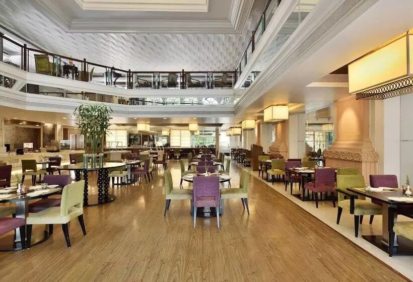 Fotos del hotel Le Meridien Jaipur Resort & Spa:  15