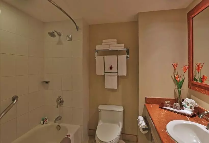 Fotos del hotel Quality Hotel Real Aeropuerto Santo Domingo:  8