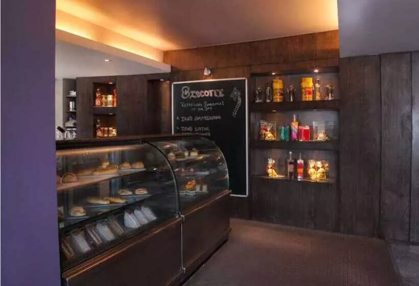 Fotos del hotel The Mirador  Andheri East:  4