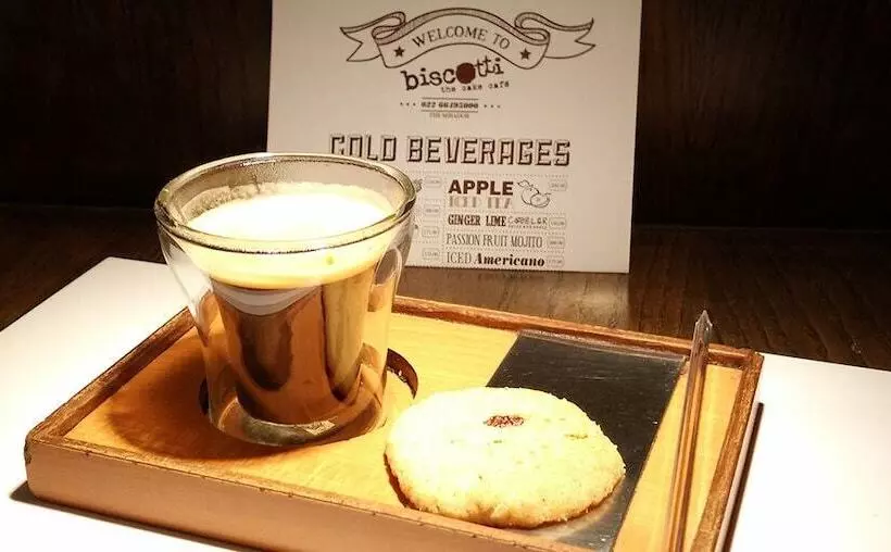 Fotos del hotel The Mirador  Andheri East:  6