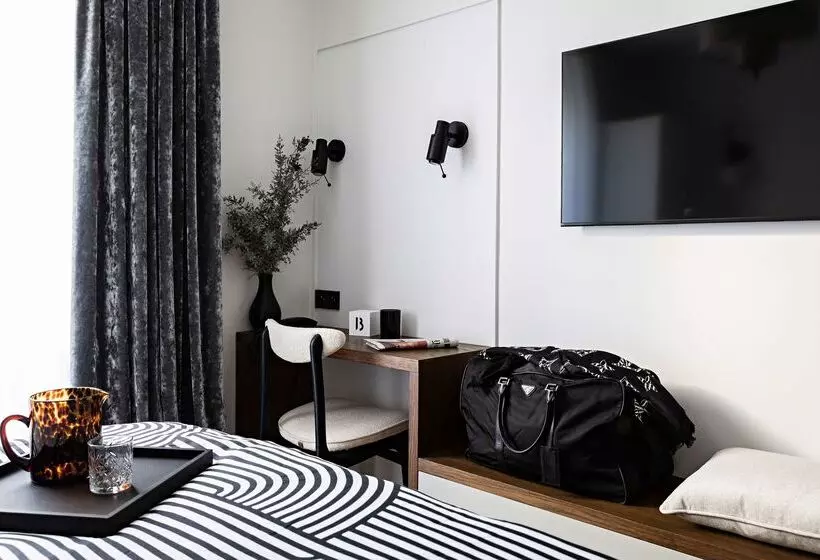 Fotos del hotel Best Western Paris Gare Saint Lazare:  21