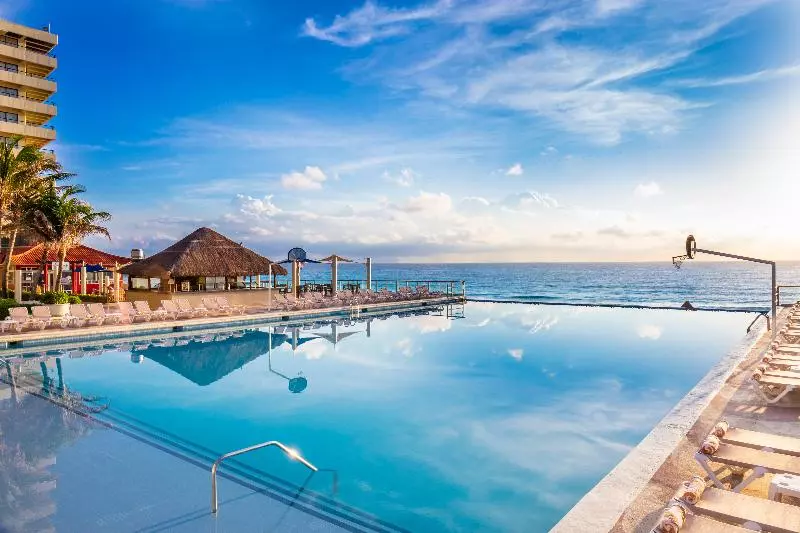 Fotos del hotel Crown Paradise Club Cancun  All Inclusive:  24