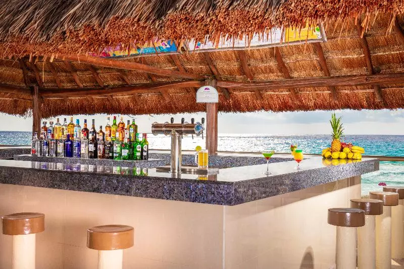 Fotos del hotel Crown Paradise Club Cancun  All Inclusive:  4