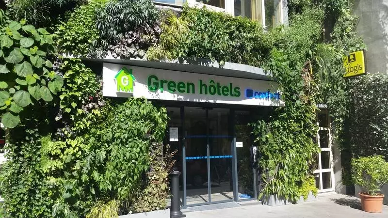 Green Hotels Confort Paris 13