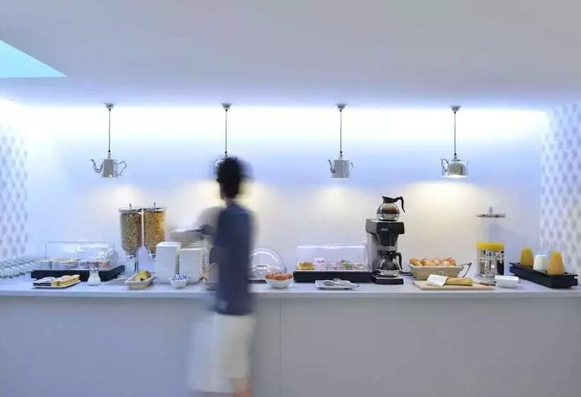 Fotos del hotel La Villa Nice Victor Hugo:  3