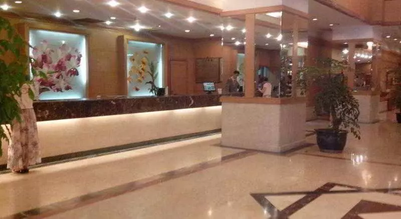 Fotos del hotel Garden City:  6