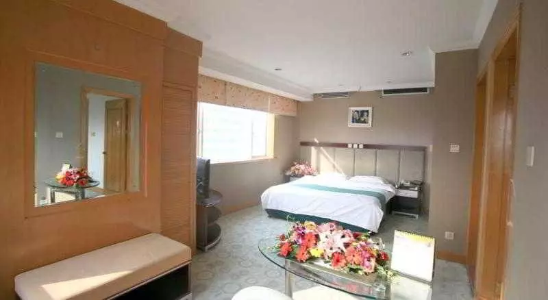 Fotos del hotel Garden City:  5