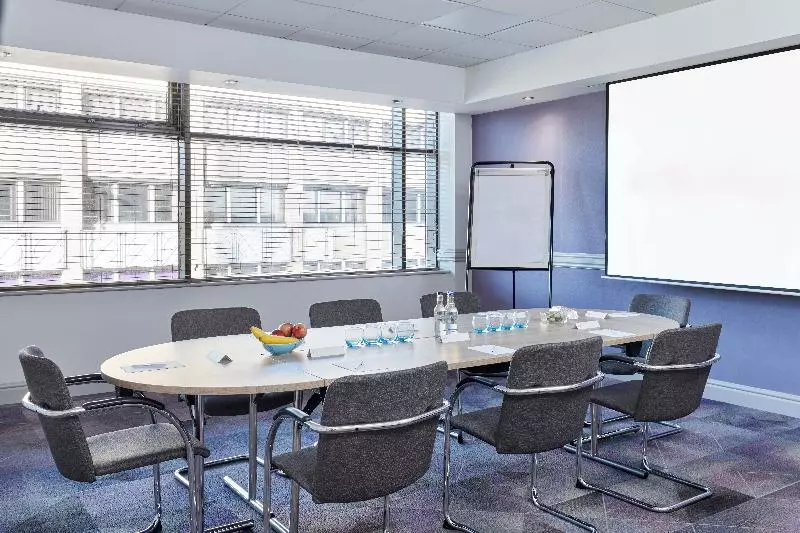 Fotos del hotel Jurys Inn Southampton:  6