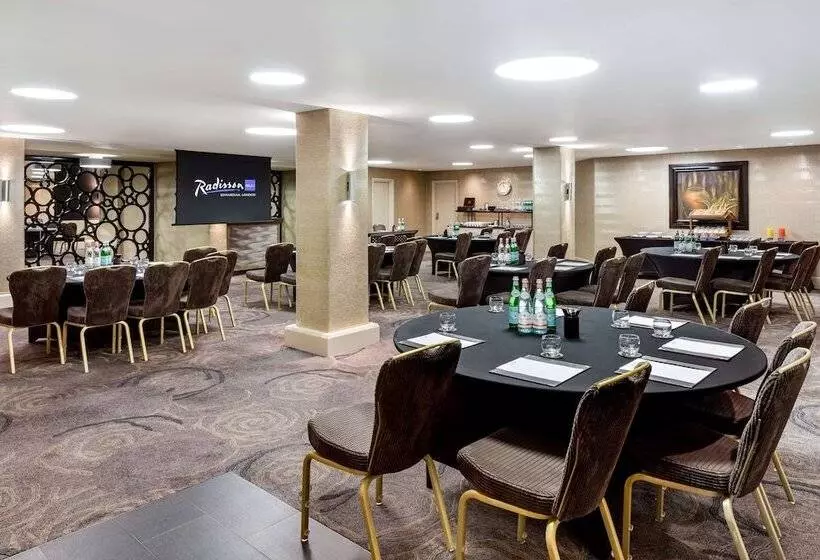 Fotos del hotel Radisson Blu Edwardian Grafton Hotel, London:  24