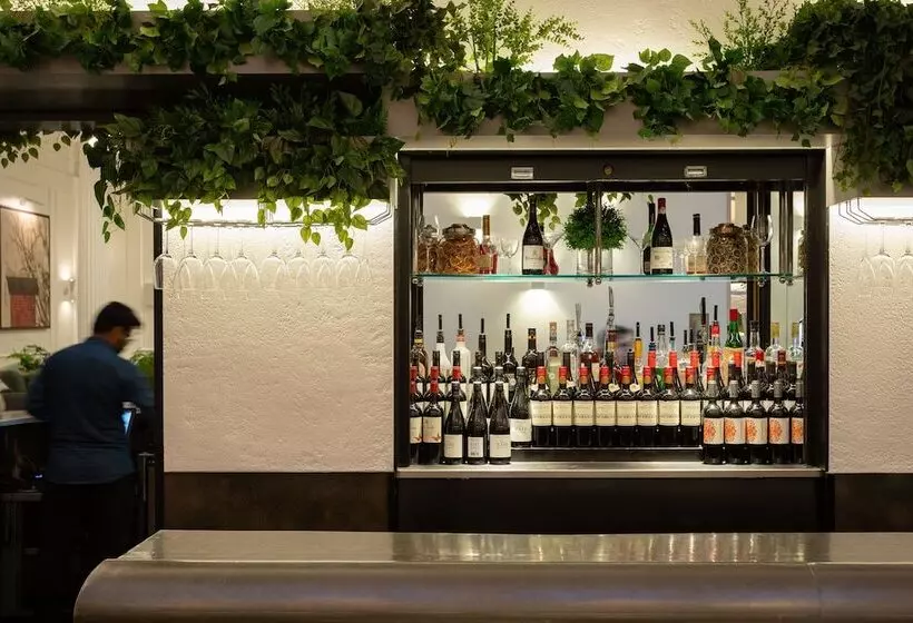 Fotos del hotel Radisson Blu Edwardian Grafton Hotel, London:  4