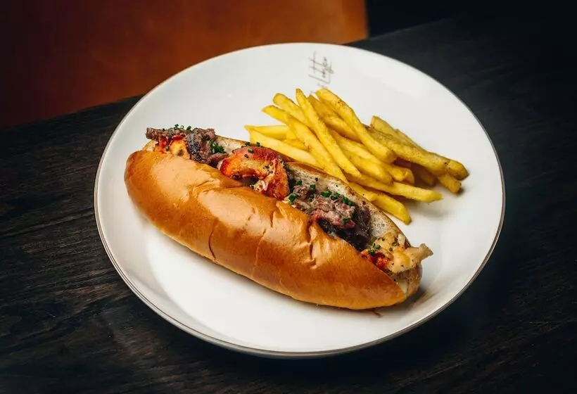 Fotos del hotel Radisson Blu Edwardian Grafton Hotel, London:  11