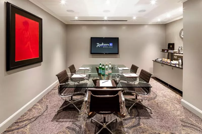 Fotos del hotel Radisson Blu Edwardian Grafton Hotel, London:  18