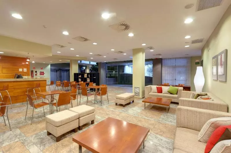Fotos del hotel Ramada By Wyndham Valencia Almussafes:  3