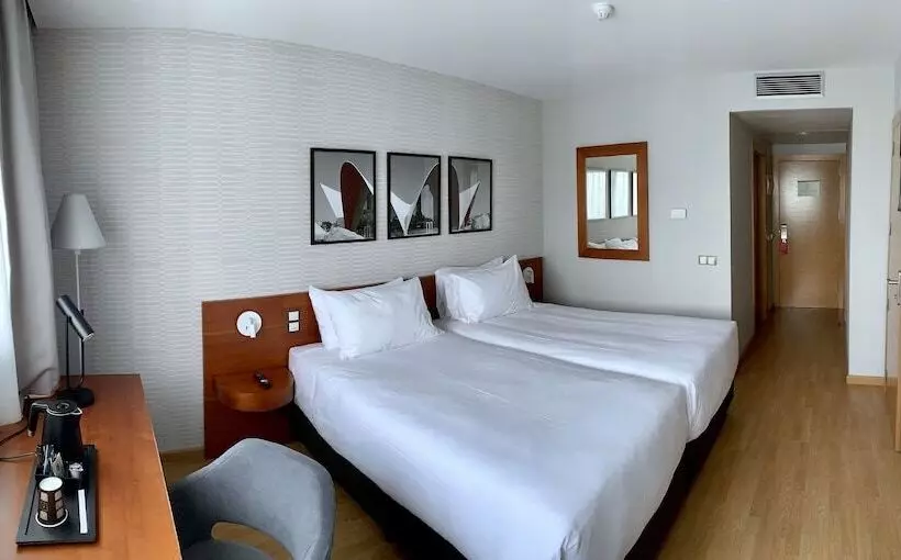 Fotos del hotel Ramada By Wyndham Valencia Almussafes:  21