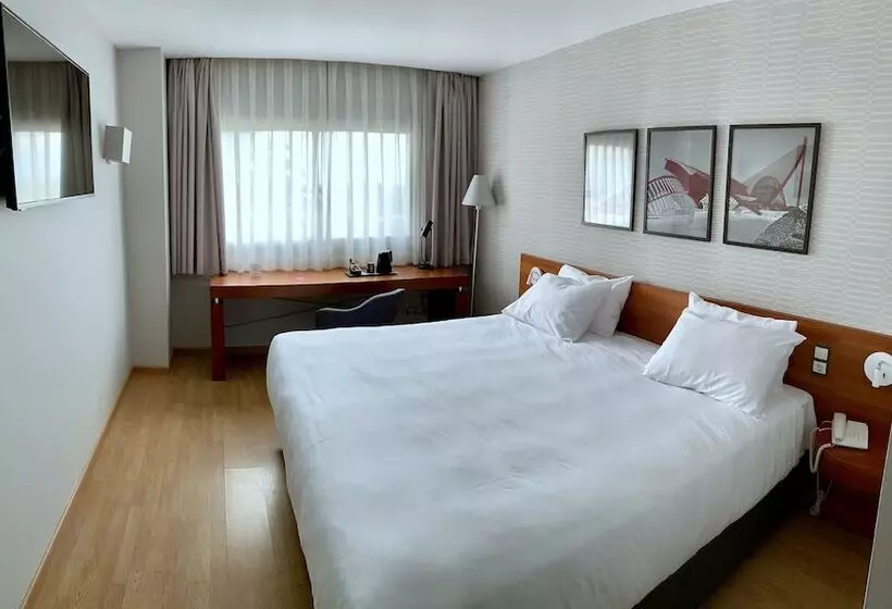 Ramada By Wyndham Valencia Almussafes Ramada By Wyndham Valencia Almussafes