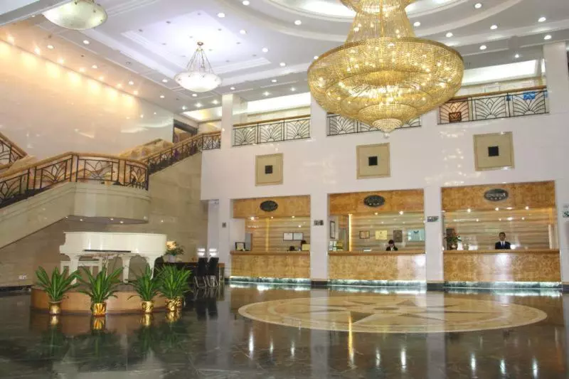 Fotos del hotel Golden Lustre:  3