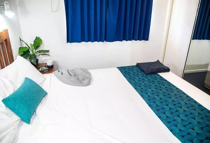 Mackay Seabreeze Apartments