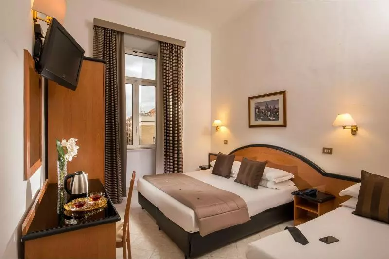 Fotos del hotel Sonya:  13