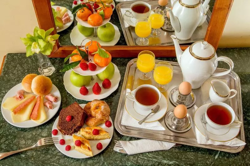 Fotos del hotel Sonya:  25