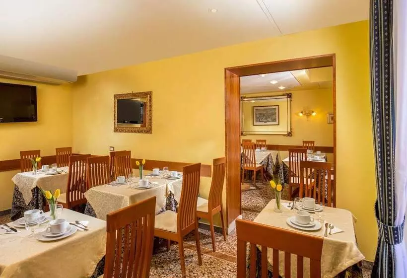 Fotos del hotel Sonya:  18