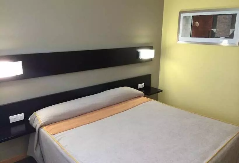 Fotos del hotel Pamplona Cross Elorz:  22