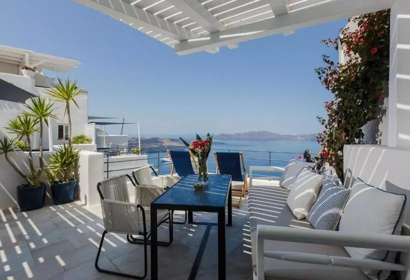 Fotos del hotel Porto Fira Suites:  2