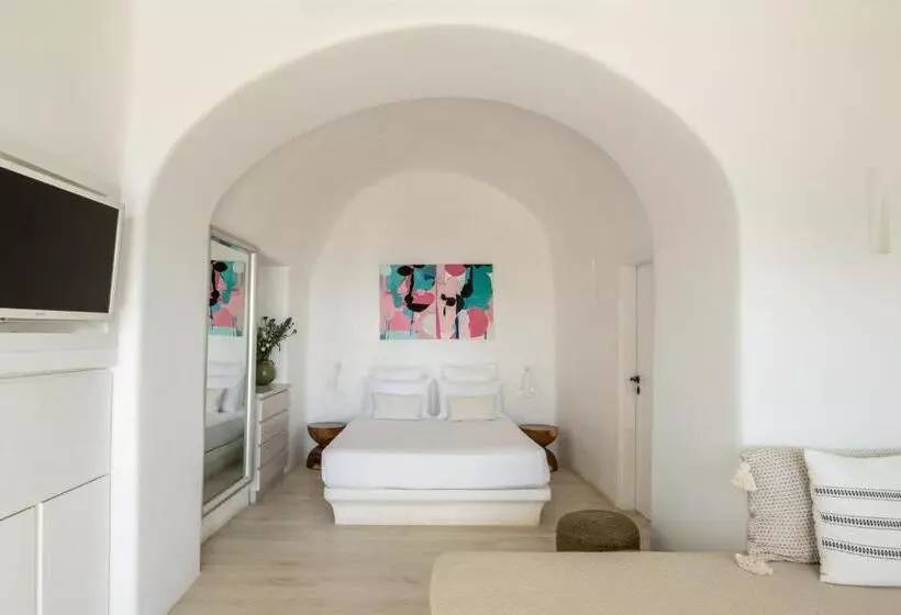 Fotos del hotel Porto Fira Suites:  24